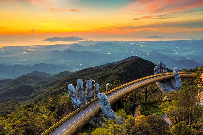 cây cầu vàng bà nà