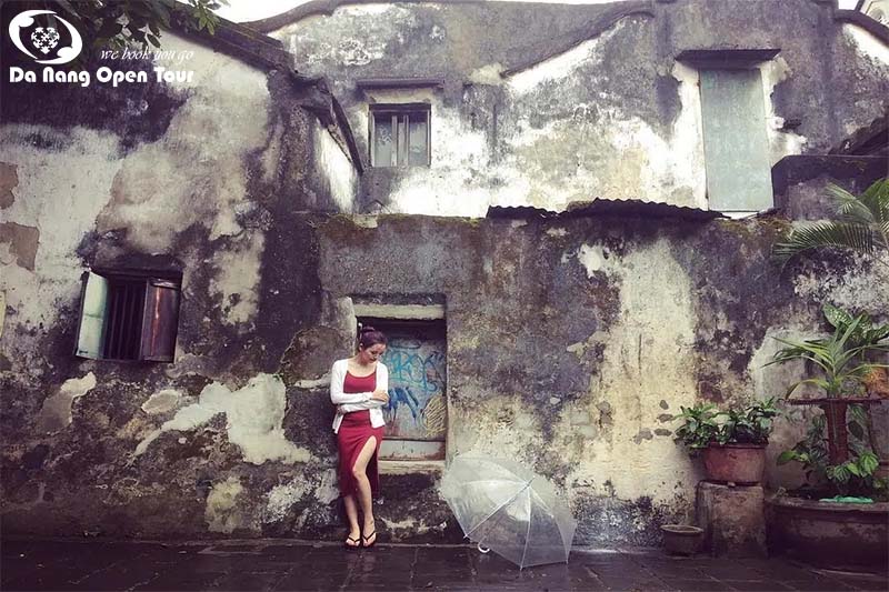 bức tường trên đường hoàng văn thụ tour hội an