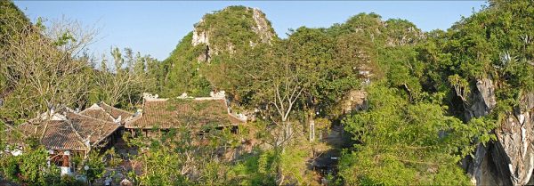 Hình ảnh đại diện: Top 10 Khách Sạn 4 Sao Lý Tưởng Cho Tour Đà Nẵng 3 Ngày 2 Đêm