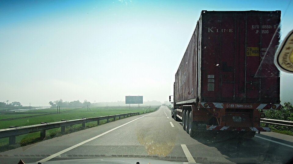 Hình minh họa: Hoạt Động Xã Hội Và Tour Nhóm Dành Cho Người Đi Một Mình