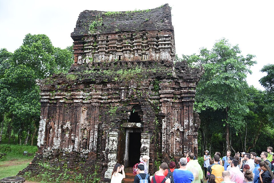 Hình minh họa: So Sánh Chi Phí Và Hoạt Động Giữa Các Điểm Đến Hình minh họa: So Sánh Chi Phí Và Hoạt Động Giữa Các Điểm Đến